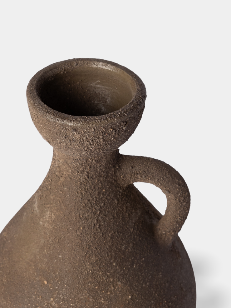 Amada Vase